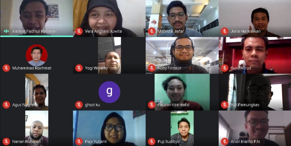 Webinar “Mempersiapkan Siswa SMK untuk Normal Baru Industri IT”